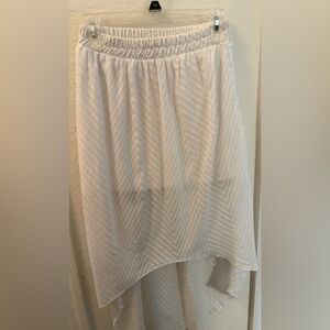 NOBO No Boundaries White Textured High-Low Skirt.
